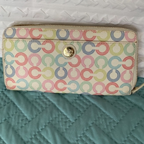 Coach Wallet - Picture 2 of 11